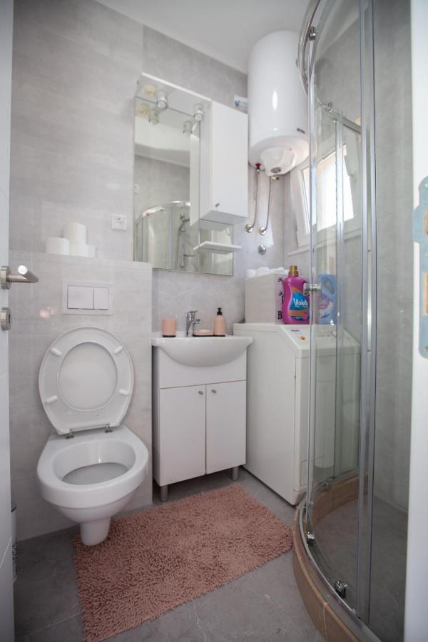 Apartmani Grubac เทรบินเย ภายนอก รูปภาพ